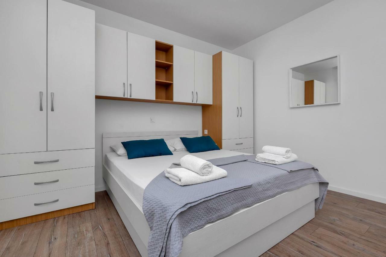 Blue Dream Apartment Makarska Eksteriør billede
